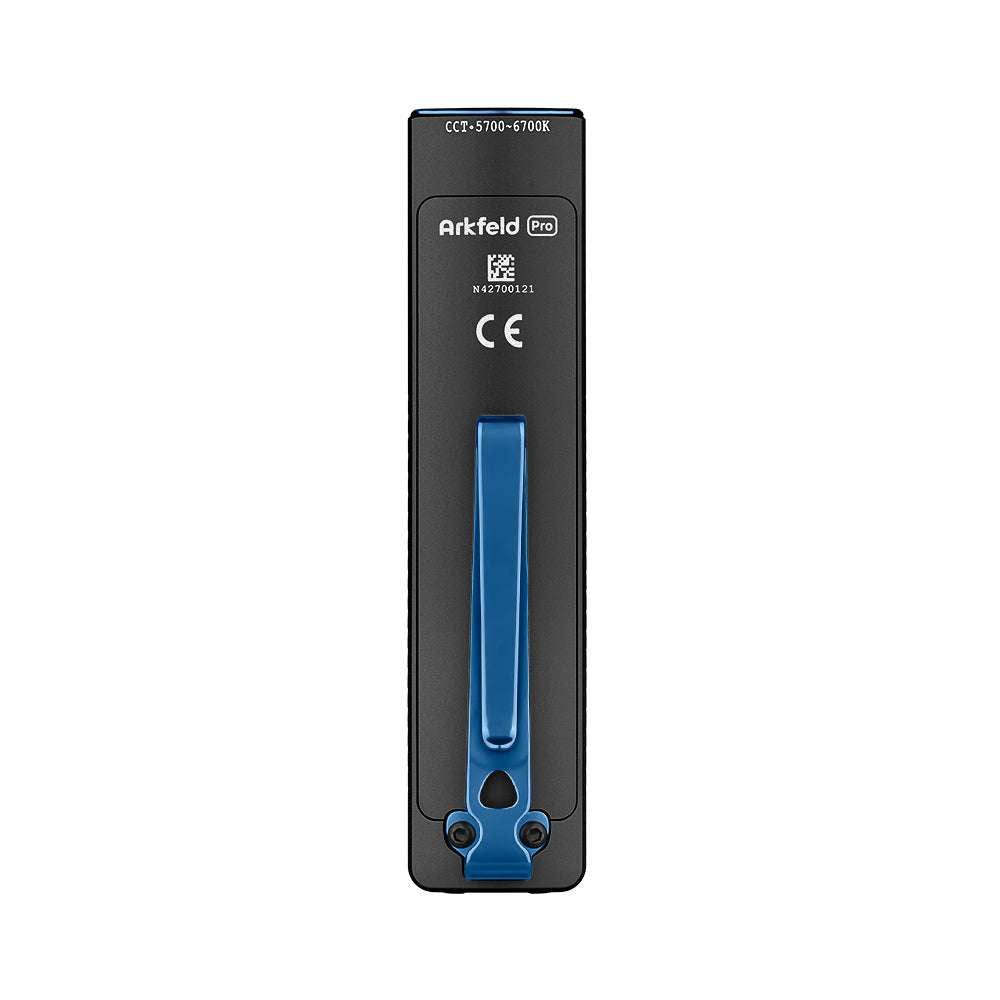 Olight Arkfeld Pro | flat 3-in-1 EDC flashlight | 1.300 lm